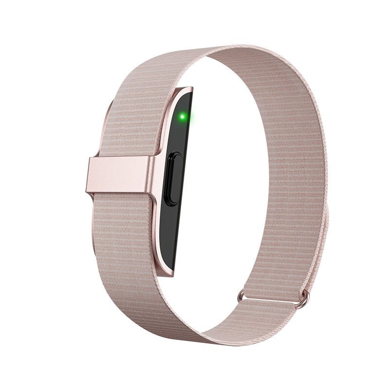 Pulsera inteligente con monitoreo de frecuencia cardíaca y temperatura